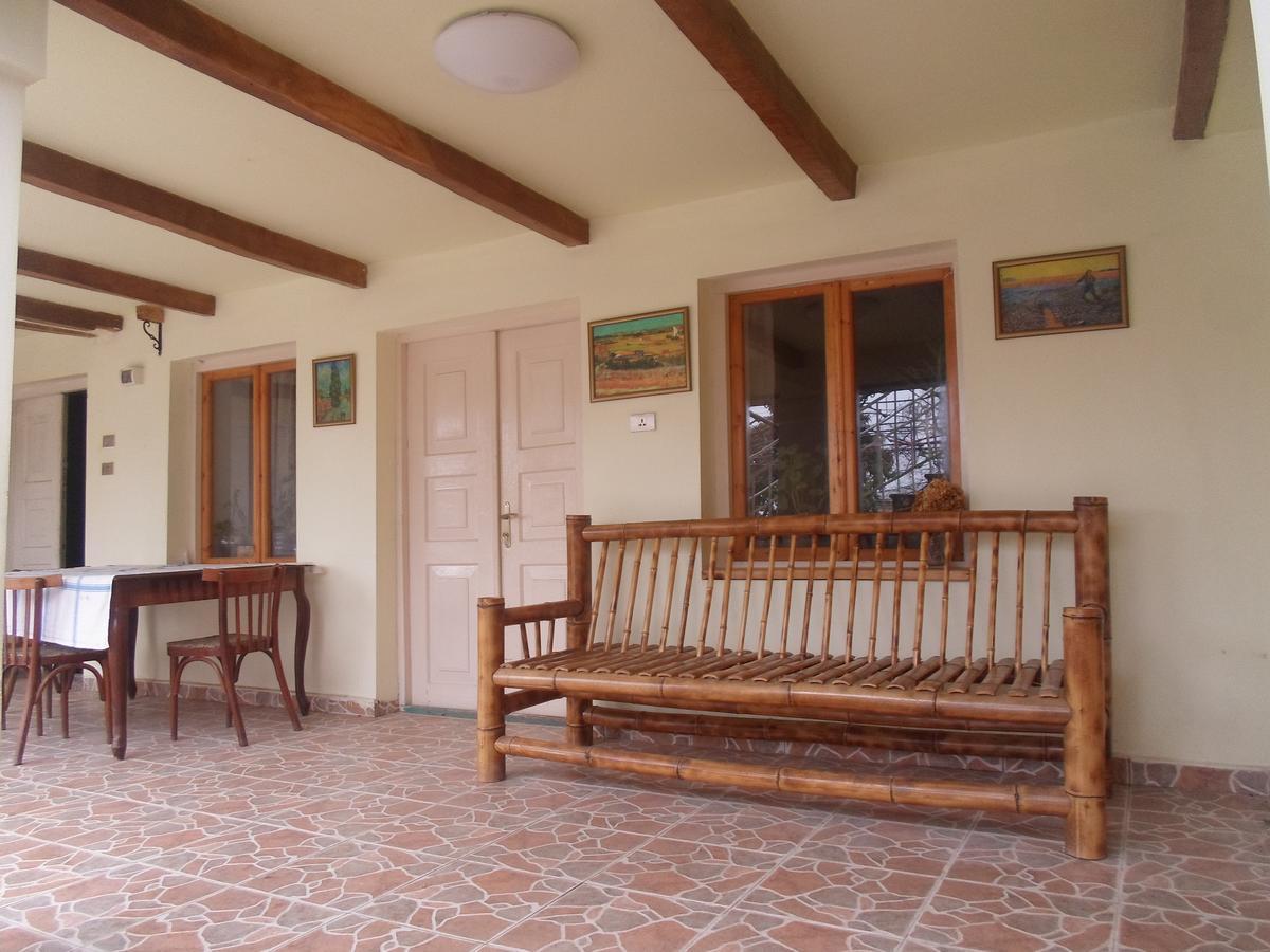 Guesthouse Aisi In Lagodekhi Esterno foto