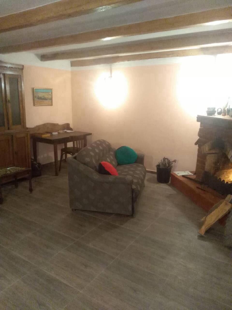 Guesthouse Aisi In Lagodekhi Esterno foto